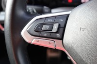 VW Golf VIII 1.5 TSI