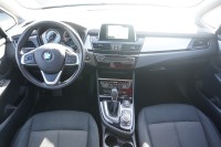 BMW 225 xe Advantage
