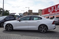 Volvo S60 2.0 M-Hybrid Plus Dark