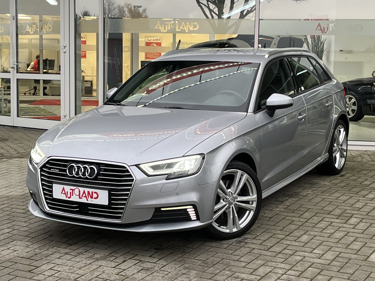 Audi A3 Sportback 40 e-tron sport S-Tronic