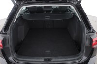 VW Golf VIII Variant Life eTSI DSG