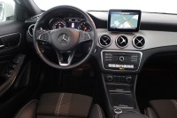 Mercedes-Benz GLA 180 7G-DCT Urban