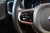 Volvo V60 Kombi 2.0 M-Hybrid Plus Dark