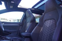 VW Golf VIII Variant 1.5 eTSI R-Line DSG