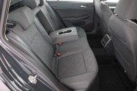 VW Golf VIII Variant 1.0 TSI