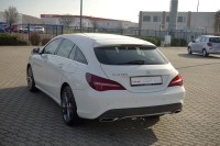 Mercedes-Benz CLA 180 Shooting Brake 