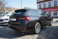 Skoda Octavia Combi 2.0 TDI Style DSG