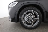 Mercedes-Benz GLA 200 4Matic AMG Line 4-Matic