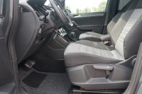 VW Touran 1.5 R-Line