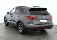 VW Touareg 3.0 TDI DSG 4Motion