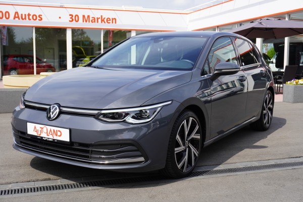 VW Golf VIII 2.0 Style