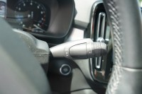 Volvo XC 40 T3 2WD Momentum Pro