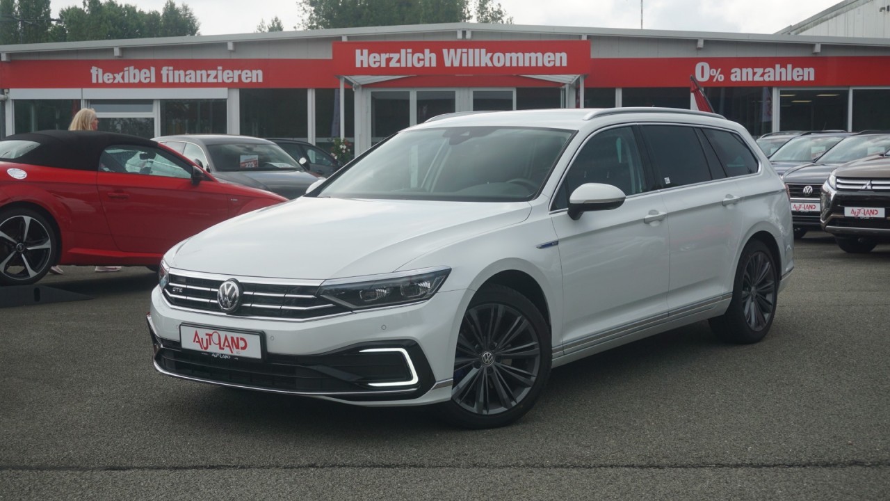 VW Passat Variant GTE