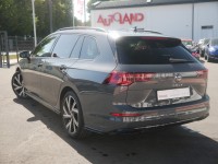 VW Golf VIII Variant 2.0 R-Line