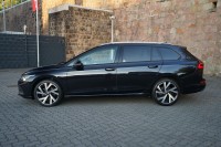 VW Golf VIII Variant 1.5 TSI Active