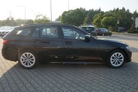 BMW 318 318d Touring Advantage Aut.