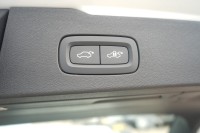Volvo V60 Kombi 2.0 M-Hybrid Plus Dark