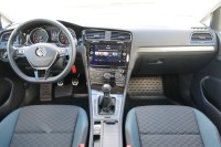VW Golf VII 1.5 TSI IQ.DRIVE