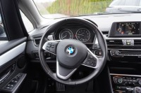 BMW 220 i Advantage