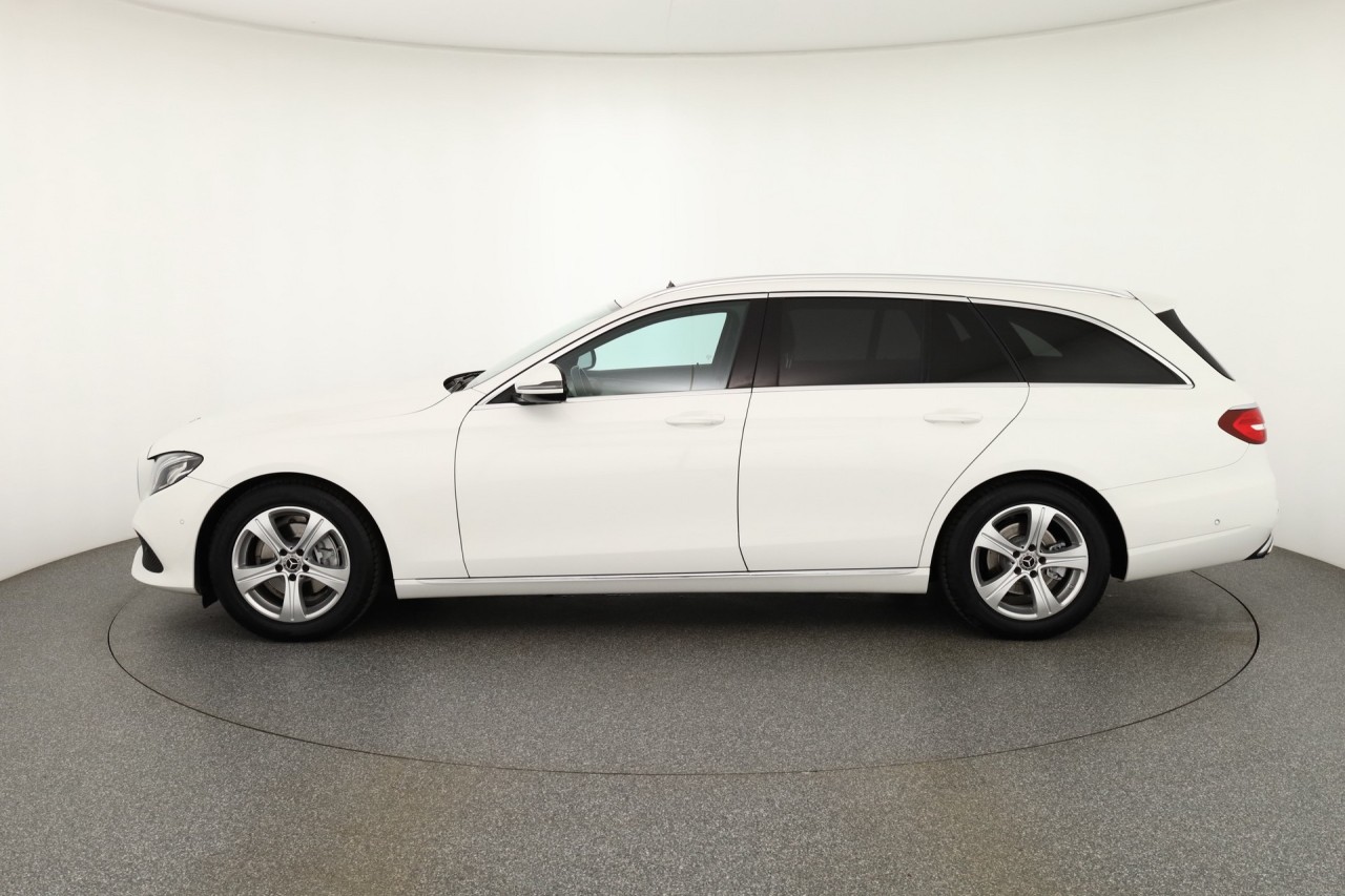 Mercedes-Benz E 200 E200 T Avantgarde