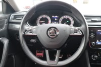 Skoda Superb Combi 2.0 TDI Style DSG