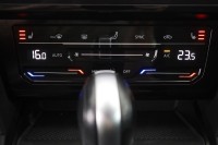 VW Passat Variant 1.5 TSI DSG