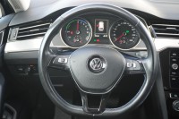 VW Passat Variant GTE