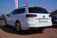 VW Passat Variant GTE
