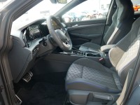 VW Golf VIII Variant 1.5 eTSI R-Line DSG