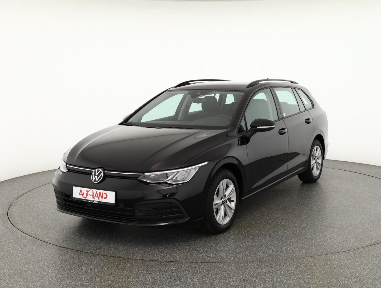 VW Golf VIII Variant 1.0 TSI Life