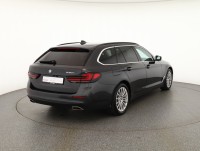 BMW 530 530e Touring Luxury Line