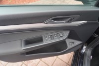VW Golf VIII Variant 1.5 TSI