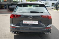 VW Golf VIII Variant 1.5 TSI R-Line