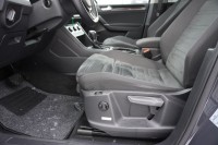 VW Touran 1.5 TSI DSG R-line