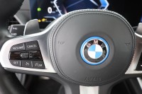 BMW 330 e Touring M Sport