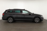 VW Passat Variant 2.0 TDI DSG 4M