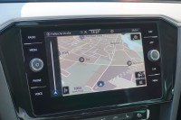VW Passat Variant 1.5 TSI DSG R-Line