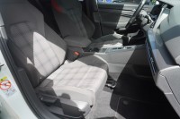 VW Golf VIII 2.0 GTI DSG
