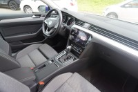 VW Passat Variant 2.0 R-Line DSG