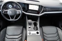 VW Touareg 3.0 V6 TDI R-Line 4M Black