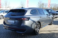 VW Passat Variant R-Line BlackStyle 2.0 TSI 4M DSG