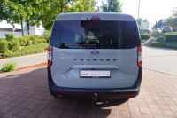 Ford Tourneo Courier Titanium 1.0 EB