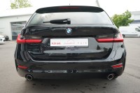 BMW 318 318dA Touring Advantage