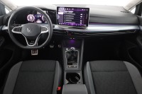 VW Golf VIII Variant 1.5 TSI Goal
