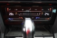 VW Passat Variant 2.0 TDI DSG Elegance