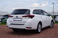 Toyota Auris Touring Sports 1.8 (Hybrid)