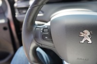 Peugeot 208 1.2 12V VTi 82