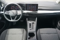 VW Golf VIII Variant 1.5 eTSI DSG Life