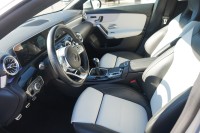Mercedes-Benz CLA 200 AMG Line