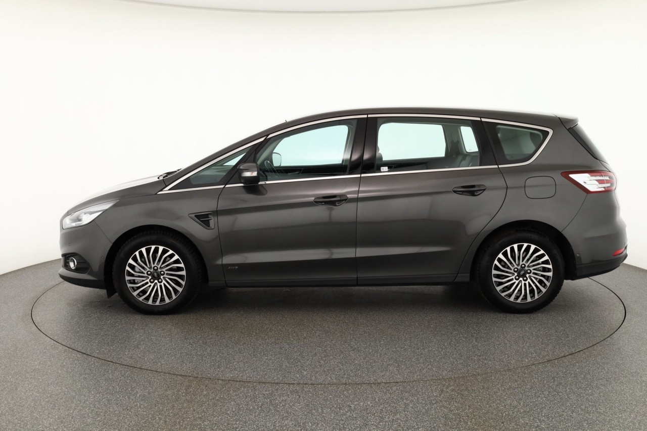 Ford S-Max 2.0 TDI EcoBlue 4x4 Titanium